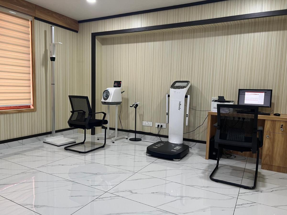 Sanjeevini Life Care Village - A Science Based Non - Invasive Holistic Wellness Destination Kochi Bagian luar foto